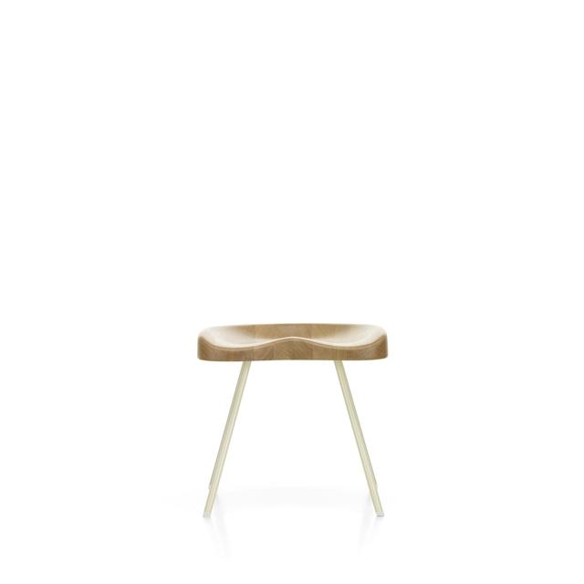 Tabouret 307 Skammel Egetræ fra Vitra